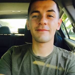 Meet your Posher, Ross